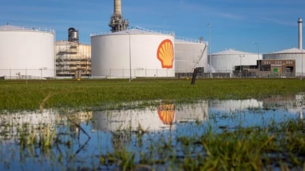 ‘Net zero’ emissions standard paused as Shell quits