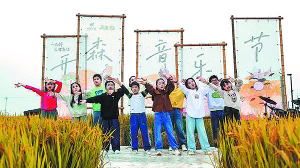 Green tourism grows along revived Grand Canal