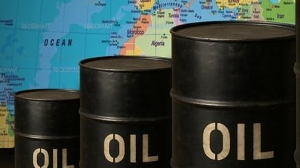 OPEC+ tiếp tục nâng hạn ngạch sản lượng dầu