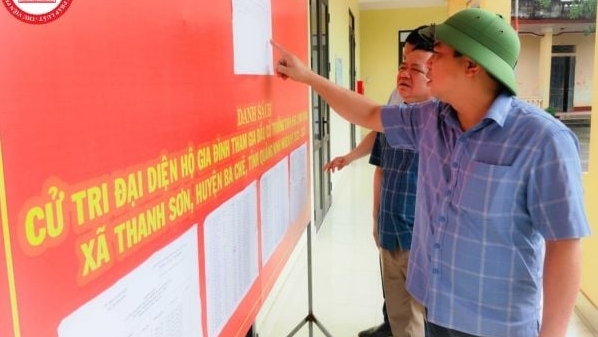 Trưởng thôn, tổ trưởng tổ dân phố dôi dư được hưởng chế độ tinh giản