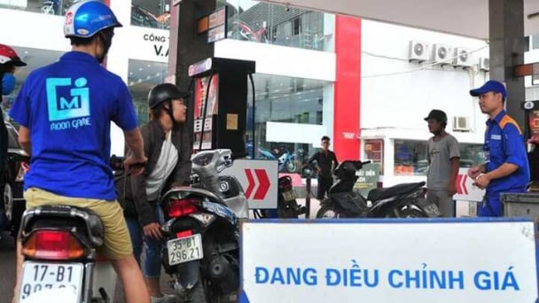 Giá xăng dầu trong nước 24/4/2025 tăng hay giảm sau phiên điều chỉnh?