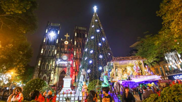 Mùa lễ hội cuối năm 2020: Hà Nội chơi Noel ở đâu tuyệt vời nhất?