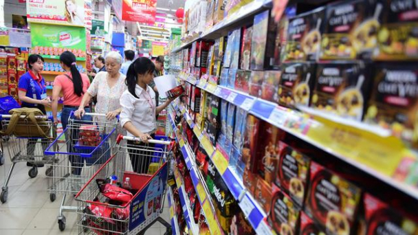 Thương mại dịch vụ trong nước tăng trưởng trở lại
