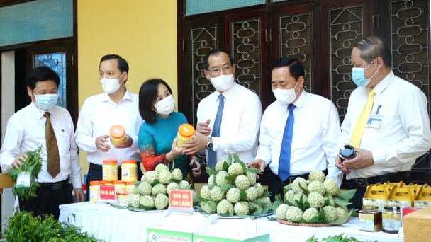 Lạng Sơn đặt mục tiêu 50% hộ dân tham gia chuyển đổi số