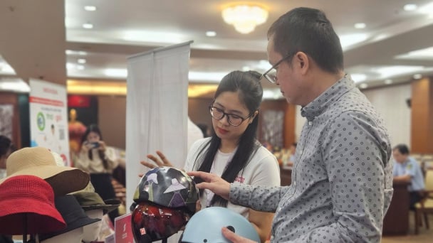 Doanh nghiệp ngại tố giác, tạo cơ hội cho hàng giả hoành hành