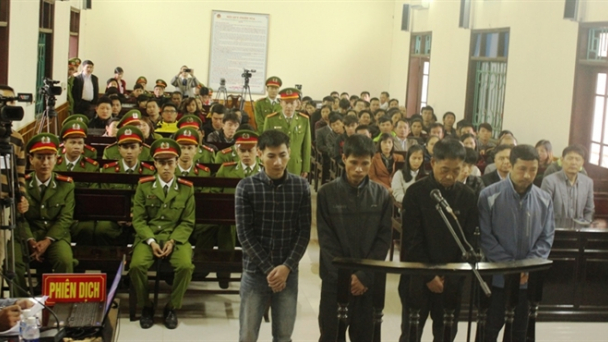 Xét xử vụ sập giàn giáo tại Hà Tĩnh làm 13 người chết