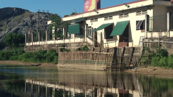 Bí thư Tỉnh ủy Nghệ An chỉ đạo làm rõ vụ 'Lấy nước sông ô nhiễm bán cho dân'