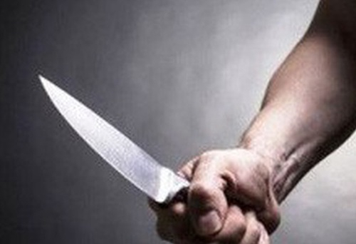 Mâu thuẫn trong đám cưới, một công an viên bị đâm tử vong