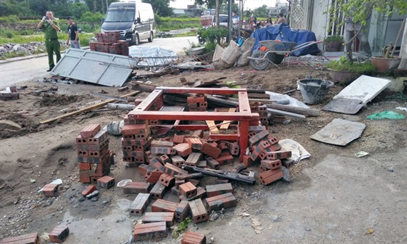 2 nhóm côn đồ truy sát nhau bằng súng quân dụng