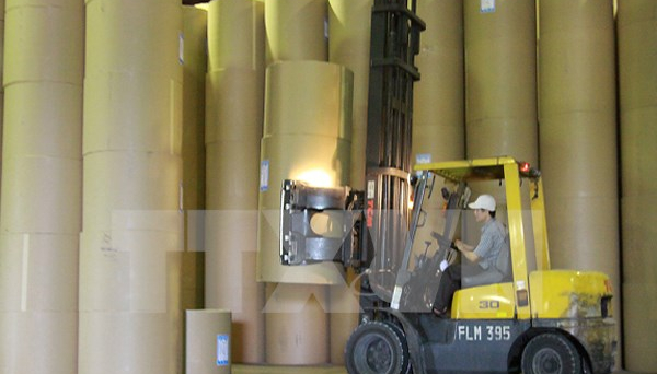 “Nới” nhiều khoản thuế thu nhập cá nhân, thuế VAT từ năm 2015