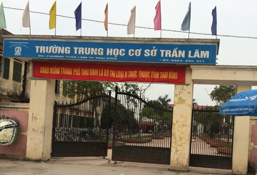 Học sinh lớp 8 đánh chết bạn cùng lớp ngay tại trường