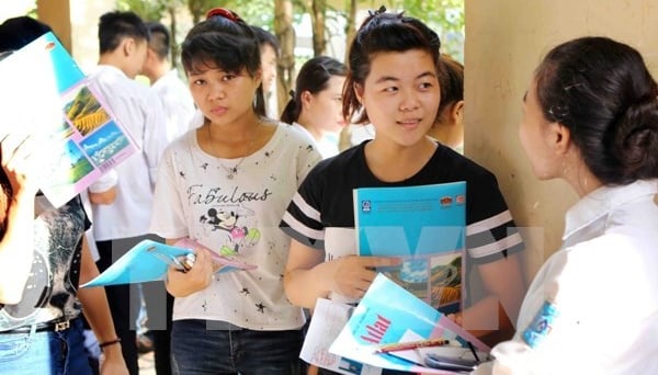 Công bố 'điểm sàn' tuyển sinh đại học, cao đẳng 2015 trước 1/8