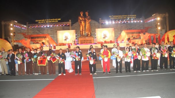 Khai mạc Liên hoan Quốc tế Võ cổ truyền Việt Nam lần thứ VII - Bình Ðịnh
