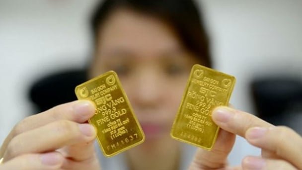 Hà Nội: Vàng miếng SJC bị đồng loạt từ chối mua lại, thu phí cao ngất