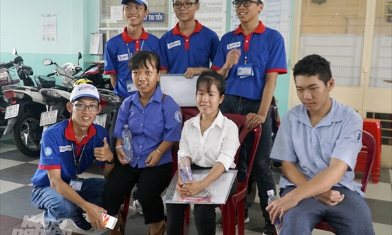Tiếp sức cho các thí sinh đặc biệt