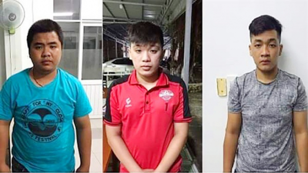 Tranh chấp bóng dẫn đến đánh chết người