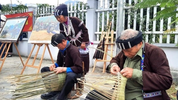 Lai Châu gắn bảo tồn văn hóa với du lịch cộng đồng