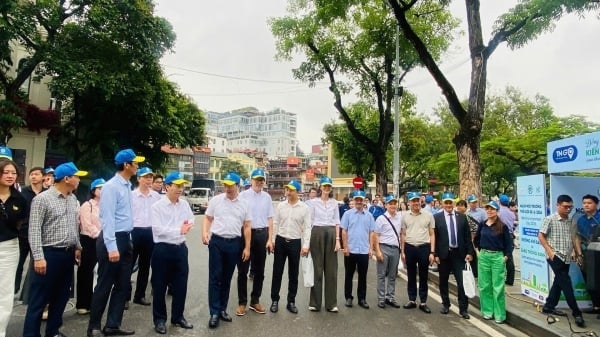 Hà Nội ra quân Ngày Môi trường, tìm giải pháp cho giao thông xanh
