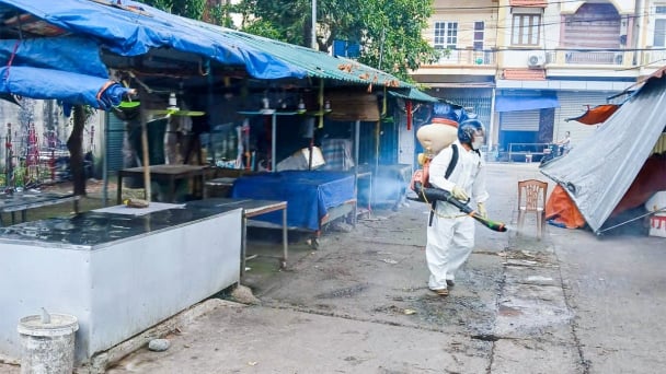 Thượng Phúc làm sạch môi trường, chặn dịch bệnh