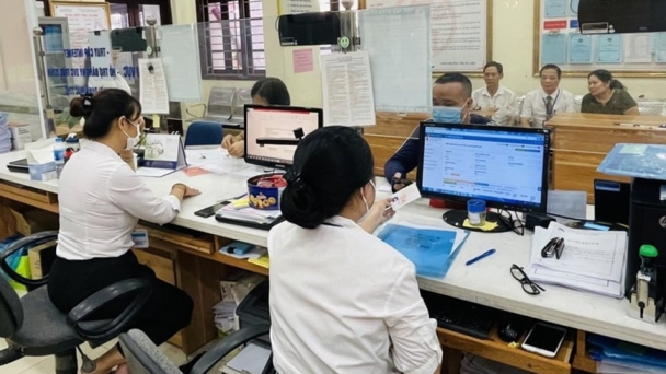 Sở Xây dựng Hà Nội chậm trễ giải quyết hồ sơ cho người dân