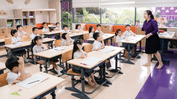 Thủ tướng Chính phủ chỉ đạo 3 vấn đề nóng của ngành giáo dục