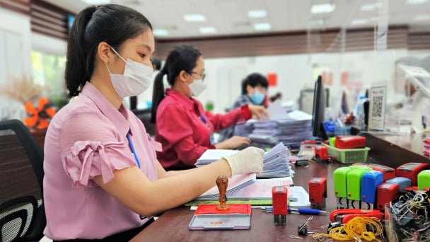 Đề nghị giữ cán bộ có năng lực, còn 10 năm trước tuổi nghỉ hưu