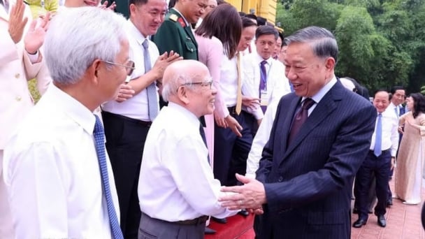 Báo chí phải lắng nghe đời sống, nói trúng vấn đề, nói bằng trách nhiệm