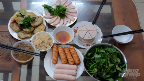 Kỹ sư Samsung thành công với giò chả