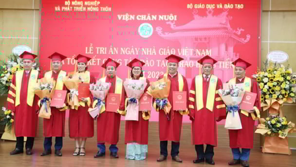 Viện Chăn nuôi công nhận thêm 6 tiến sĩ