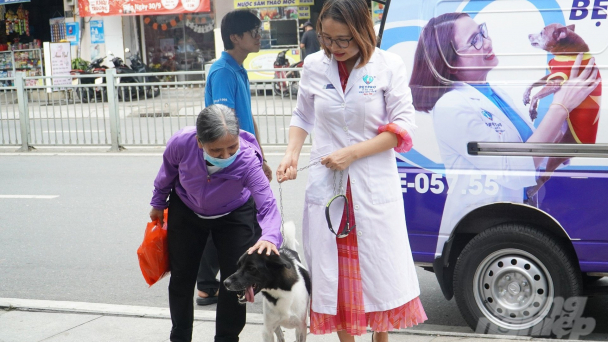 Dịch vụ cấp cứu cho... thú cưng