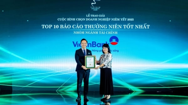 Hai giải thưởng ghi nhận nỗ lực minh bạch trong hoạt động quản trị của VietinBank