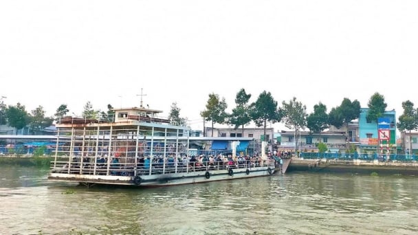 Vĩnh Long tăng cường kiểm tra bến đò, bảo đảm an toàn hành khách
