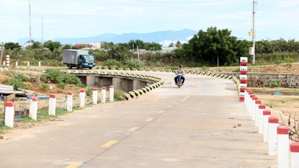 Xây dựng nông thôn mới ở Ninh Thuận còn khó khăn