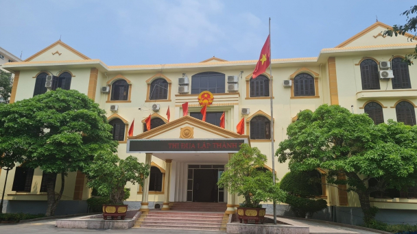 Bắt Chủ tịch Ủy ban nhân dân thị xã Cửa Lò