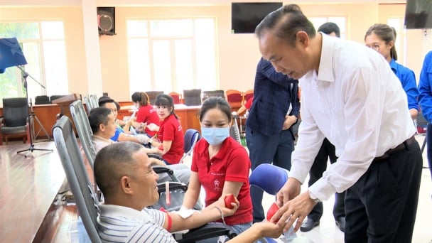 Tuổi trẻ Bộ NN-PTNT chia sẻ hơn 300 đơn vị máu cho các bệnh nhân