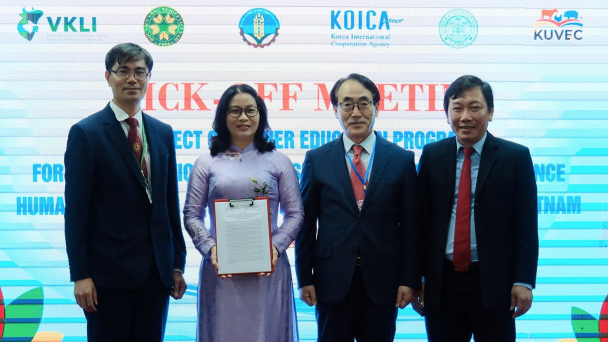 Khởi động dự án đào tạo ngành chăn nuôi trị giá 13 triệu USD
