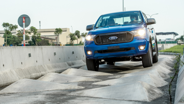 Ford Ranger sản xuất tại Ford Hải Dương ngang chất Ford nhập Thái