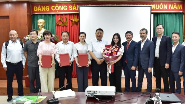 VAN News - Shaanxi Daily: Journalism cooperation in the era of digital transformation