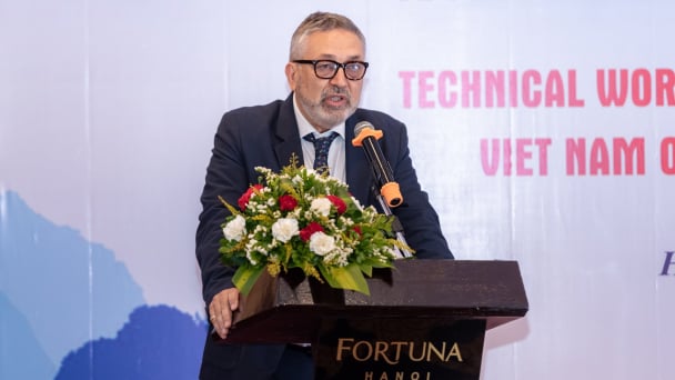 Linking science and policy for a sustainable One Health future
