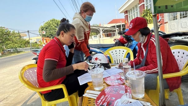 Viettel hỗ trợ khách hàng xác thực thông tin thuê bao nhanh chóng, thuận tiện