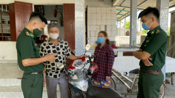 Bắt giữ nam thanh niên dụ dỗ bé gái 14 tuổi bỏ nhà đi