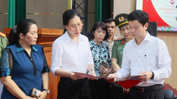Quảng Ngãi không nhận hoa chúc mừng Đại hội Đảng bộ tỉnh