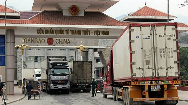 Removing barriers to agricultural product trade between Vietnam and China