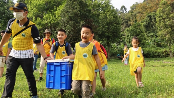 Thả động vật về rừng Cúc Phương đêm Trung thu