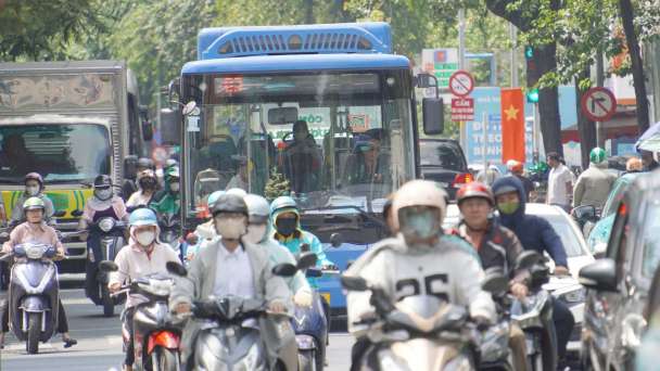 Cuộc chiến chống ô nhiễm không khí: [Bài 5] Tham vọng và hành động của hai đô thị lớn