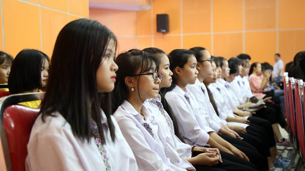 Sinh viên Đại học Thái Nguyên nghỉ đến 22/3