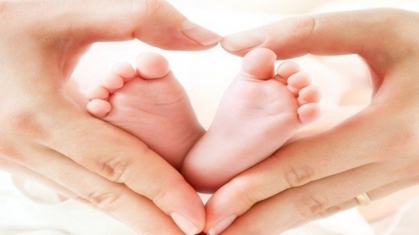 Áp lực sinh con trai và bị ông bà ép như... ép mía