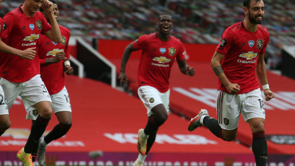 VAR tiếp tục gây tranh cãi vì thiên vị Man Utd