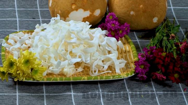 Cách làm mứt dừa Tết chuẩn truyền thống ngay tại nhà