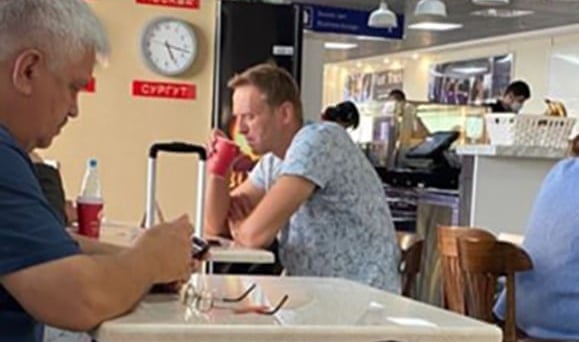 Sức khỏe của chính trị gia đối lập Nga Alexei Navalny xấu đi